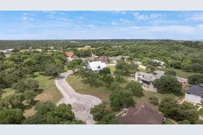 111 Kathleen, La Grange, TX 78945 - Photo 14