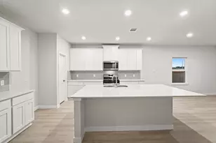 141 Bayou Bend Blvd, Angleton, TX 77515 - Photo 4