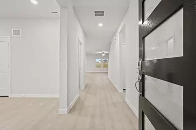 141 Bayou Bend Boulevard, Angleton, TX 77515 - Photo 2