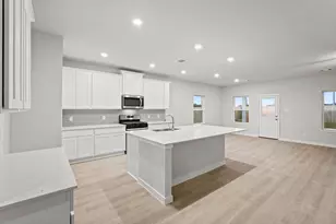 141 Bayou Bend Blvd, Angleton, TX 77515 - Photo 6