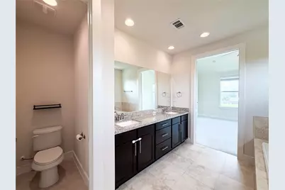 1803 Crestdale Drive, Houston, TX 77080 - Photo 28