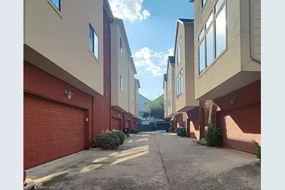 404 Parker Street, Houston, TX 77007 - Photo 2