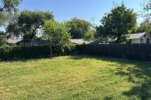 1815 W Woodlawn Ave, San Antonio, TX 78201 - Photo 12