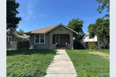 1815 W Woodlawn Avenue, San Antonio, TX 78201 - Photo 1