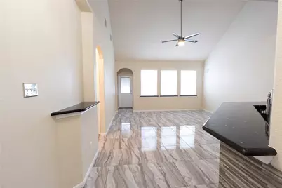 6442 Wilshire Lakes, Houston, TX 77040 - Photo 10