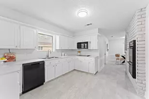 16414 York Minster Dr, Spring, TX 77379 - Photo 10
