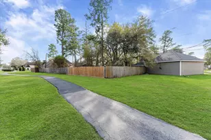 16414 York Minster Dr, Spring, TX 77379 - Photo 34