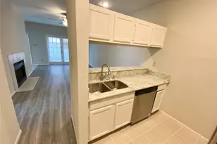 2121 El Paseo St, Houston, TX 77054 - Photo 6
