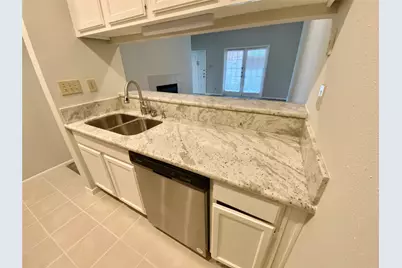 2121 El Paseo Street #1403, Houston, TX 77054 - Photo 8