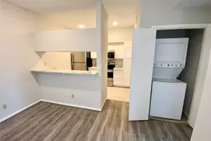 2121 El Paseo St, Houston, TX 77054 - Photo 2