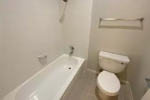 2121 El Paseo St, Houston, TX 77054 - Photo 14