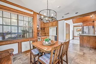 1207 W Edgewood Dr, Friendswood, TX 77546 - Photo 12