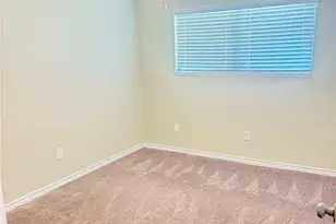 1310 Northbrook Dr, Angleton, TX 77515 - Photo 12