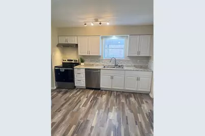 1310 Northbrook Drive, Angleton, TX 77515 - Photo 4