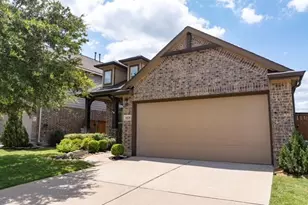 19239 S Cottonwood Green Ln, Cypress, TX 77433 - Photo 2