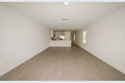 7907 Meadow Cranesbill Drive, Houston, TX 77016 - Photo 8