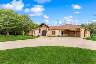 9025 Water Buck Ln, Conroe, TX 77303 - Photo 2
