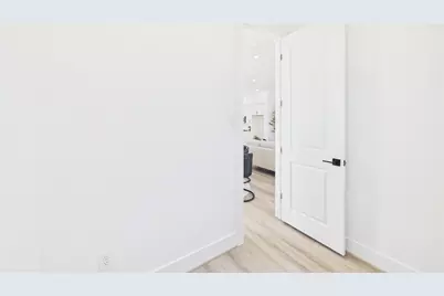 2419 Harrington Street, Houston, TX 77026 - Photo 20