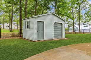 145 Island Dr, Livingston, TX 77351 - Photo 14
