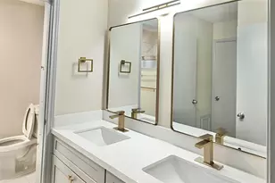 202 Coronation Dr, Houston, TX 77034 - Photo 22