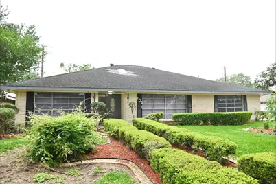 202 Coronation Drive, Houston, TX 77034 - Photo 1