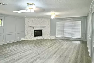 202 Coronation Drive, Houston, TX 77034 - Photo 10