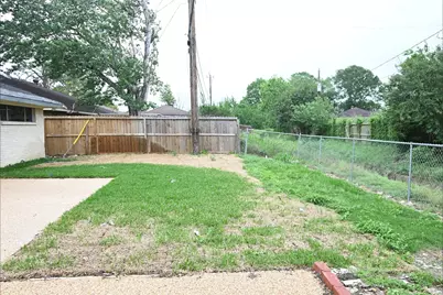 202 Coronation Drive, Houston, TX 77034 - Photo 6