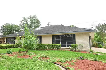 202 Coronation Drive, Houston, TX 77034 - Photo 2