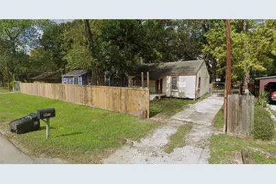 6911 Finch Street, Houston, TX 77028 - Photo 1