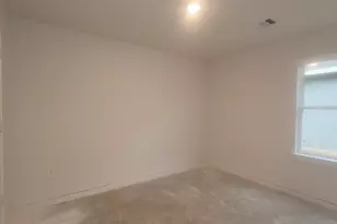 629 Falling Cave Dr, Willis, TX 77378 - Photo 14