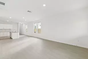 16156 Sepia Manor St, Conroe, TX 77302 - Photo 10