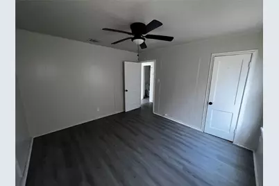 5401 Doolittle Boulevard, Houston, TX 77033 - Photo 12