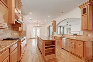 3218 Westridge St, Houston, TX 77025 - Photo 20