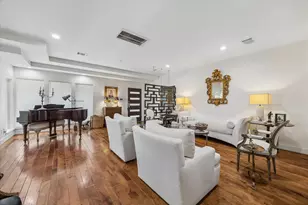 623 Pinehaven Dr, Houston, TX 77024 - Photo 8