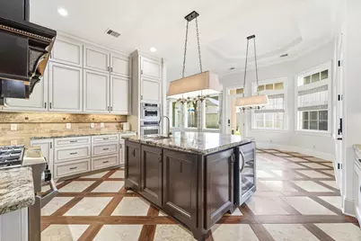 5637 Overbrook Lane, Houston, TX 77056 - Photo 16