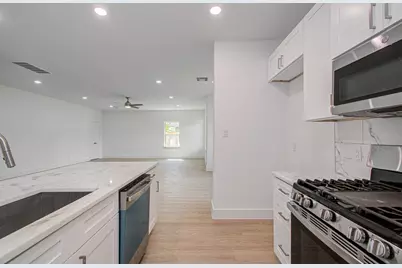 5011 Yellowstone Boulevard, Houston, TX 77021 - Photo 14