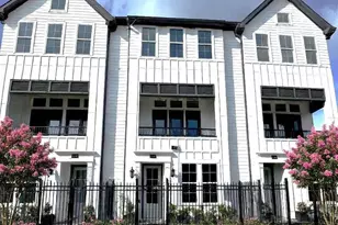 2745 Providence St, Houston, TX 77020 - Photo 2