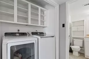 212 Plaza Verde Dr, Houston, TX 77038 - Photo 12