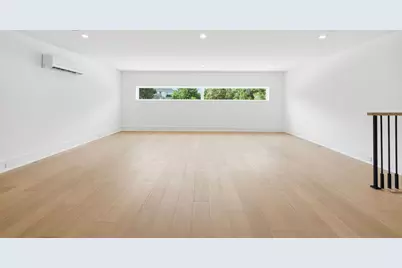 5011 Glenmeadow Drive, Houston, TX 77096 - Photo 10