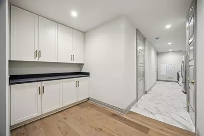 1717 Bissonnet Street #1802, Houston, TX 77005 - Photo 28