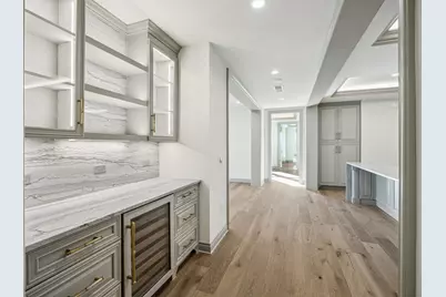 1717 Bissonnet Street #1802, Houston, TX 77005 - Photo 8