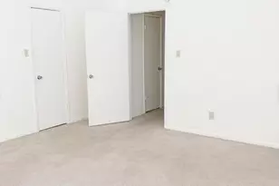 11203 Shannon Hills Dr, Houston, TX 77099 - Photo 10