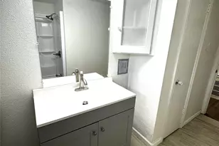 7625 Gleason Rd, Houston, TX 77016 - Photo 8