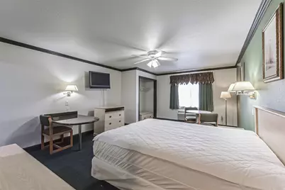 1025 Swanson Street #311, Houston, TX 77030 - Photo 16