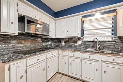 5711 Bermuda Dunes Dr, Houston, TX 77069 - Photo 18