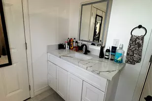 854 T C Jester Blvd, Houston, TX 77008 - Photo 24