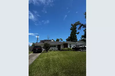 854 T C Jester Boulevard, Houston, TX 77008 - Photo 1