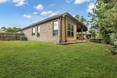 2012 Elkington Circle, Conroe, TX 77304 - Photo 32