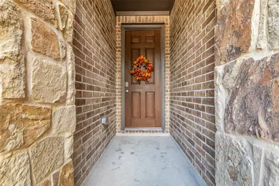 2012 Elkington Circle, Conroe, TX 77304 - Photo 4