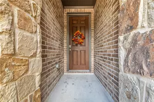 2012 Elkington Cir, Conroe, TX 77304 - Photo 4